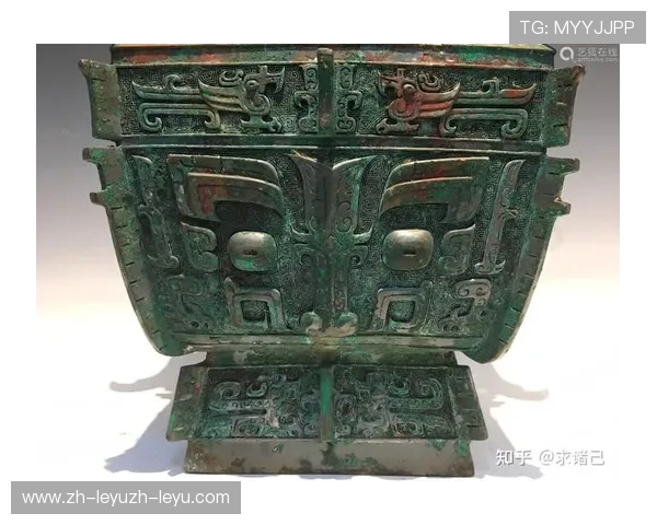 青铜时代的足球对话:古今运动美学 青铜时代的足球对话:古今运动美学